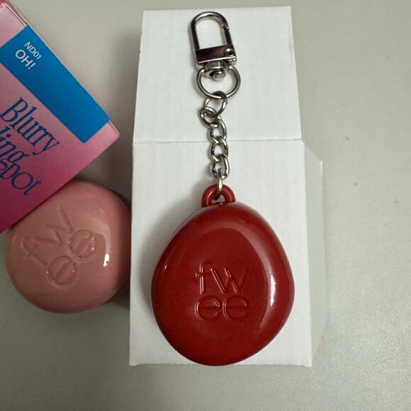 Fwee Blurry Pudding Pot ND01 OH! + Rose Keyring/Keychain - Picture 3 of 7